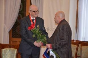 Известный ялтинский коллекционер стал кавалером ордена Карла Фаберже