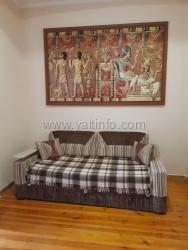 Двухкомнатная квартира с двориком на Боткинской